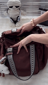 Multi-pocket Women Duffle Bag
